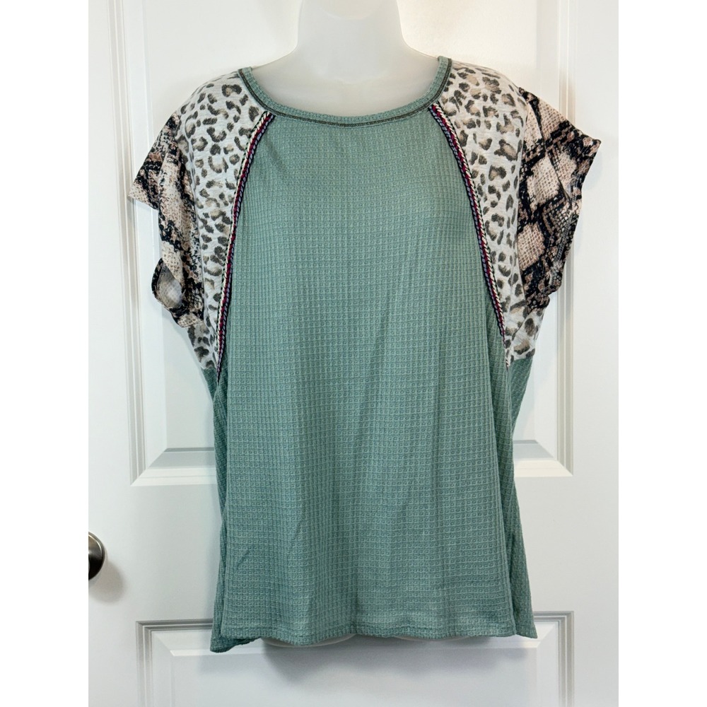 BIB! Women's Mint Green Waffle Knit Top Animal Print Snake Leopard Sleeve XL